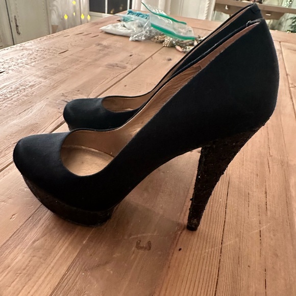 Betsey Johnson Black Sequin Platform Heels - Picture 4 of 7